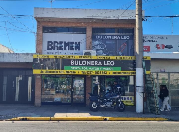 Venta Local Comercial Departamentos Cocheras - Moreno Centro - Pba - 2