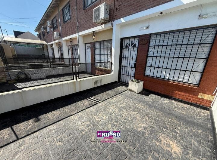 Venta Triplex 3 Ambientes en Villa Luzuriaga - 5