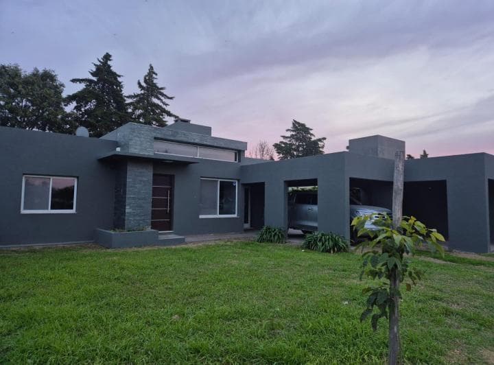 Casa de Tres Dorm. en Campos de Esther - 2