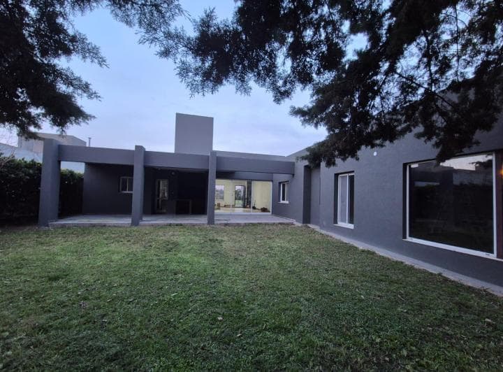 Casa de Tres Dorm. en Campos de Esther - 3
