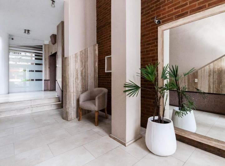 Venta Exclusivo Piso de 5 Amb. con 2 Coch. en Pleno Lanusita... Algo Realmente Diferente! - 5