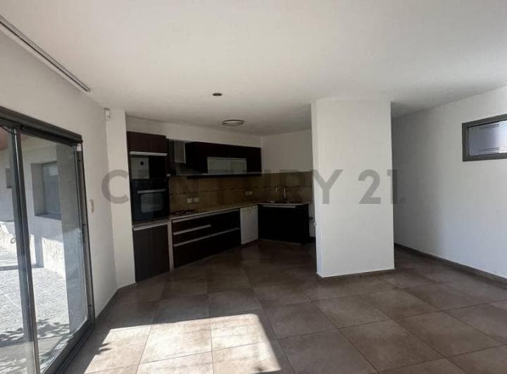 Casa de 3 Dorm. en Venta en Etcheverry - 4