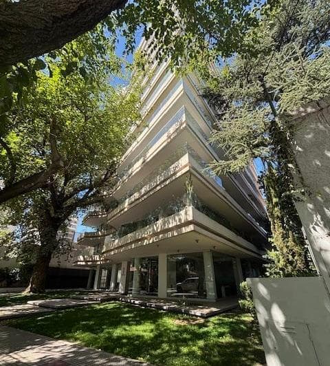 Departamento de Categoria en Barrio Bombal - 5