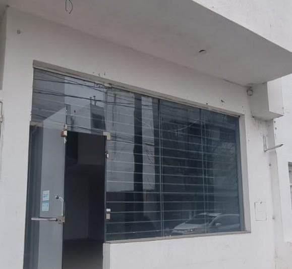 Venta de Local Comercial en B° San Martin Cordoba Capital - 2