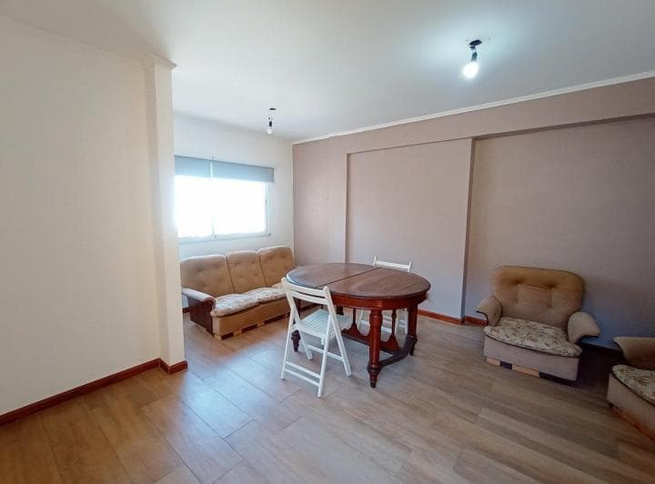 Venta Departamento 2 Dormit Cochera B° Martin - 3