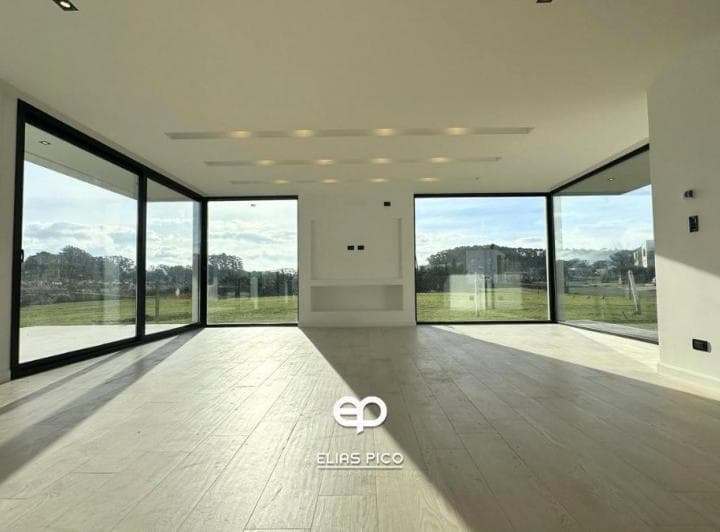 Venta Exclusiva Casa 5 Amb a Estrenar en Barrio Rumencó Joven - 4