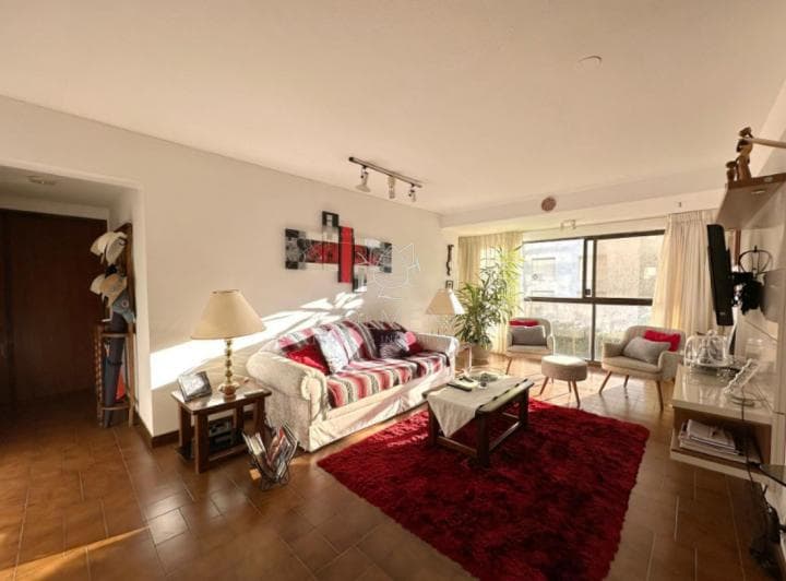 Vende Apartamento Frente Al Mar en Brava, Punta del Este de 2 Dorm.. - 2