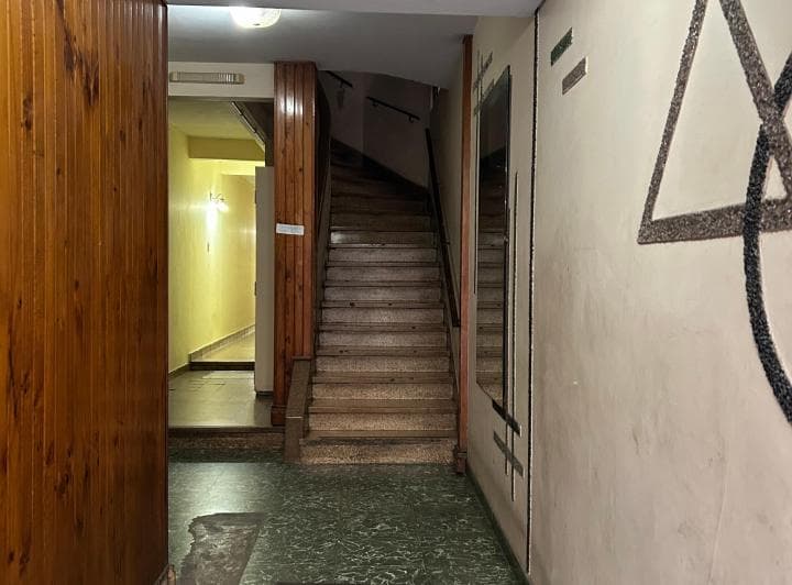 Artigas Esq. Bacacay: Depto. 3 Ambientes Al Frente Luminoso (Por Escalera) - 4