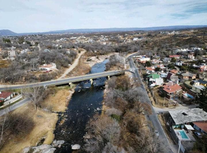 Venta: Casa 2 Plantas en Villa Carlos Paz – B° El Fantasio - 5
