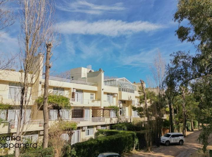 Departamento 2 Dorm. con Jardín y Parrilla a Pasos del Mar en Venta en Cariló C/financiación - 2