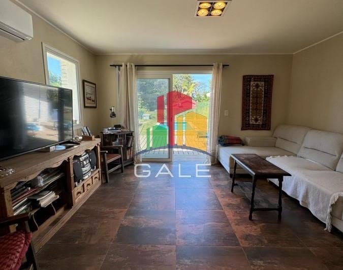 En Venta Casa de 3 Dorm., con Piscina y Barbacoa, en Barrio Golf, Punta Este - 4