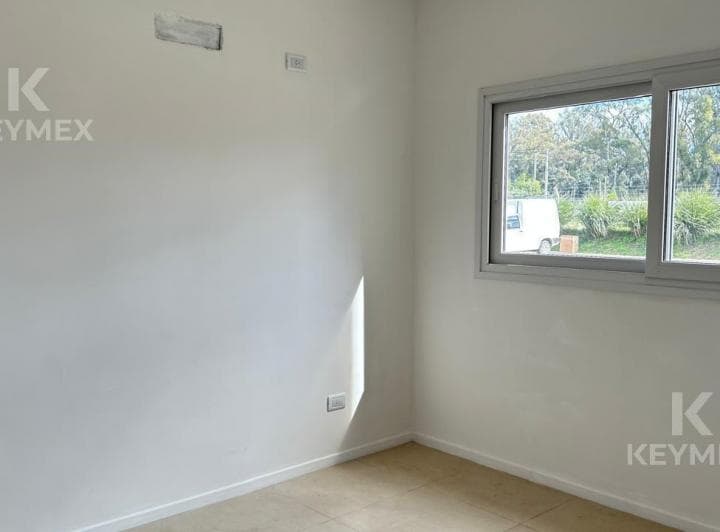 Venta - Departamento - Duplex Chick Village Pilar - 4