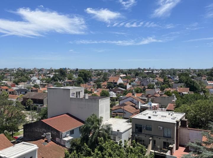 Departamento de Tres Ambientes en Venta, Haedo. - 3