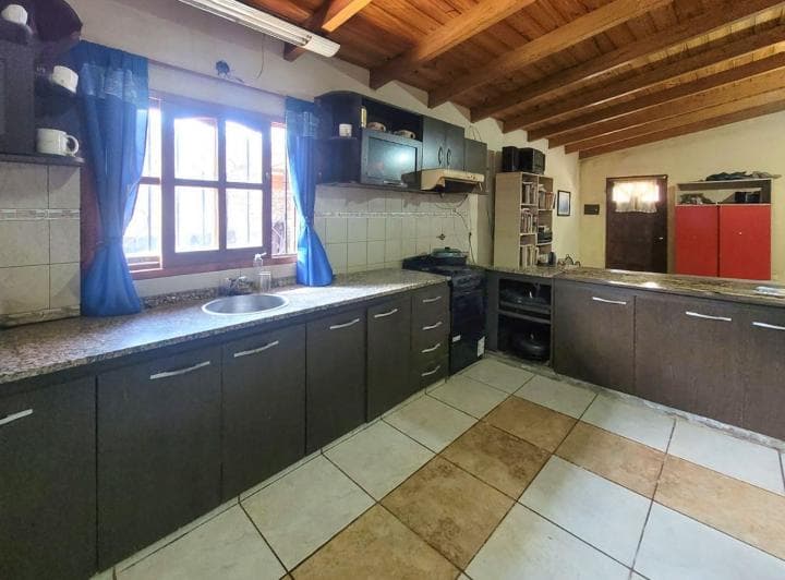 Venta | Permuta - Casa de 3 Dorm. - Barrio Tango, Fisherton. Apto Crédito. - 3