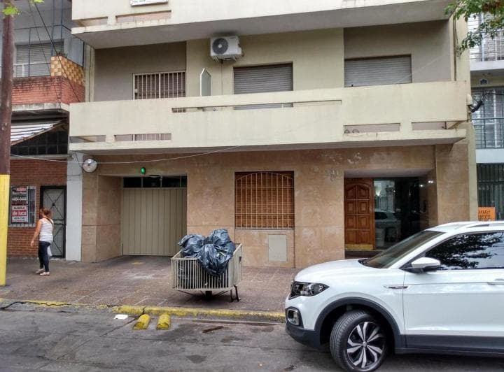 3 Ambientes Ramos Mejía - 2