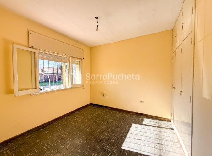 Venta Casa 3 Ambientes con Cochera Pasante y Patio en Ituzaingo - 4