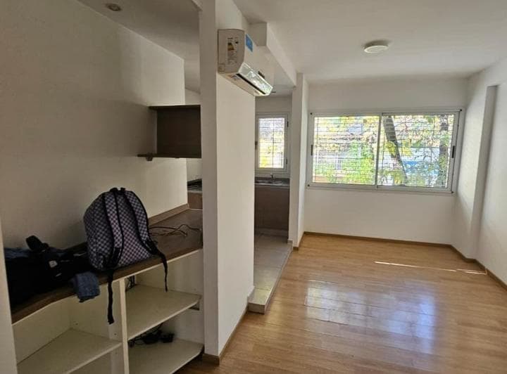 Departamento de 1 Dormitorio con Patio a m de Bv. Oroño - 2