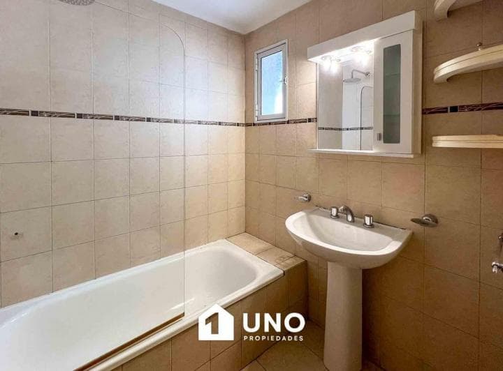 Piso Exclusivo de 3 Dorm. con Balcón Terraza y Dos Cocheras. Apto Crédito Hipotecario. - 5
