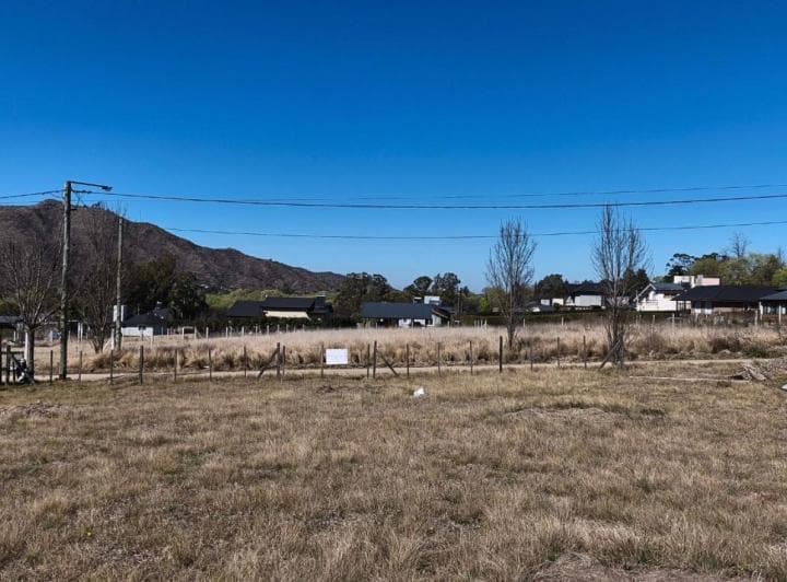 Lote en Villa General Belgrano con Excelentes Vistas a Las Sierras - 5