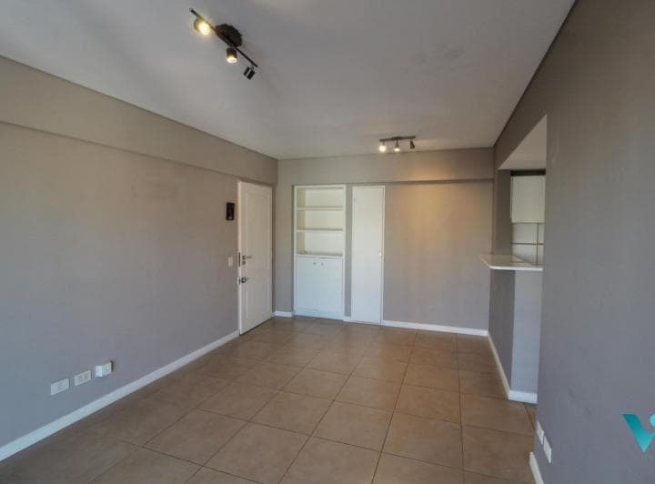 Departamento en Venta Castelar 3 Ambientes con Cochera y Baulera Apto Credito - 2
