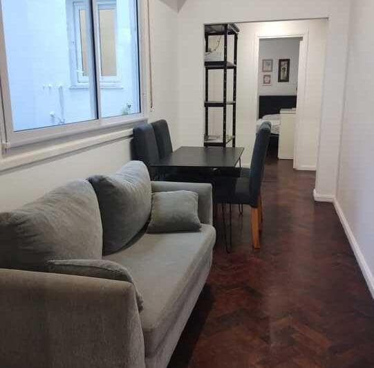 Venta de Departamento en Belgrano con Patio - 2