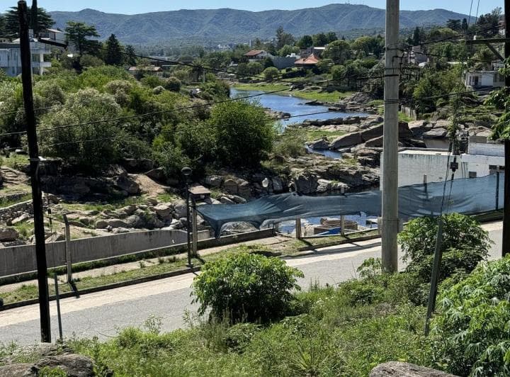 Terreno en Venta en Barrio Villa del Lago Frente Al Rio. - 3
