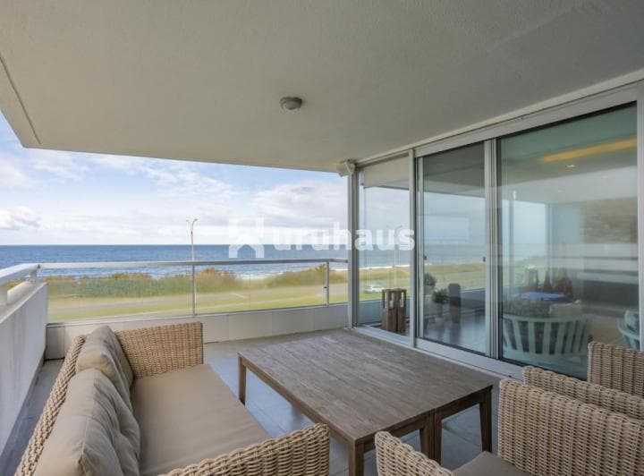 Venta Aprtamento Playa Mansa 3 Dorm. Lumiere - 2