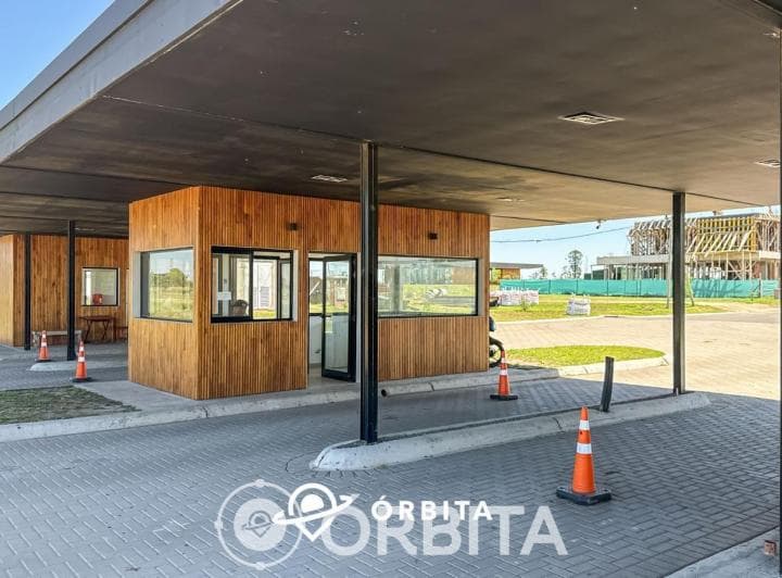 Lote a La Venta en Village Plaza, Pueblo Vista - 2