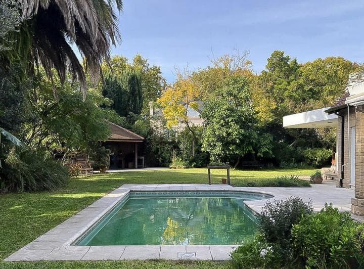 Casa en Venta Sobre Lote de 1.224 m² Ubicado en Martínez, San Isidro - Jardín y Pileta - 4
