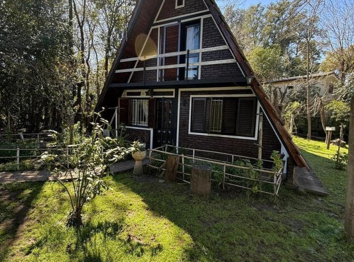Casa de 4 Ambientes en Venta. Francisco Alvarez - 3