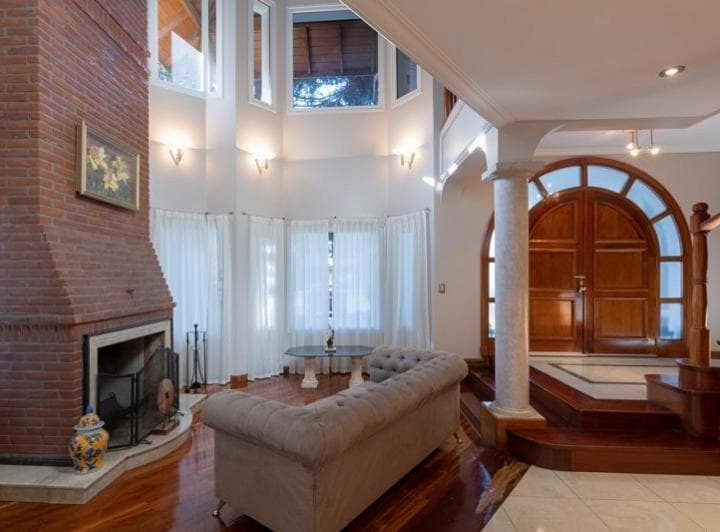Casa de 6 Ambientes en Venta en Saint Thomas Sur. Canning, Esteban Echeverría. - 3
