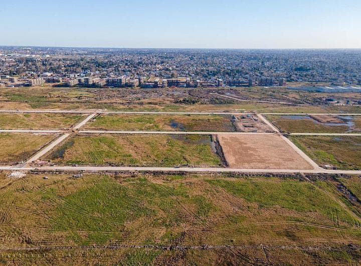Excelente Parque Industrial en Hudson Sobre Autopista Bs As - La Plata. Lotes Desde 2000 m². - 3