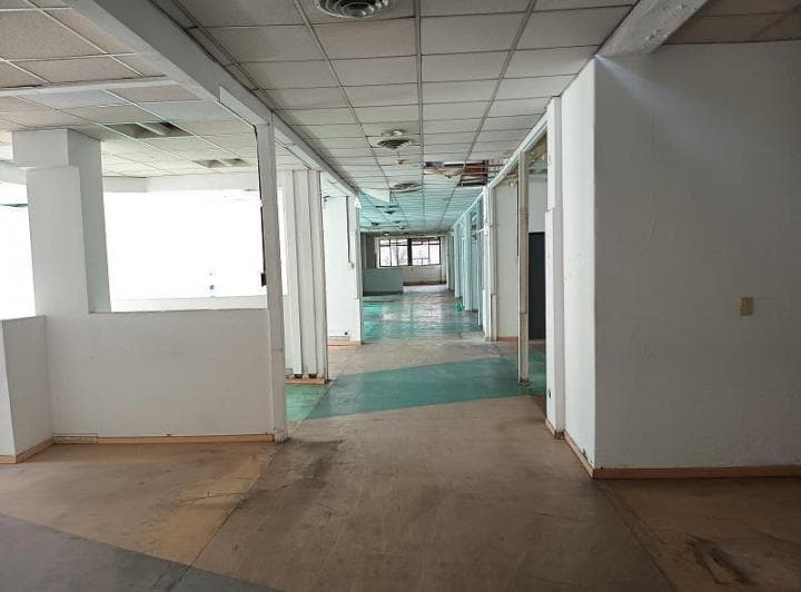 Depósito en Venta / Alquiler en Monserrat - 5
