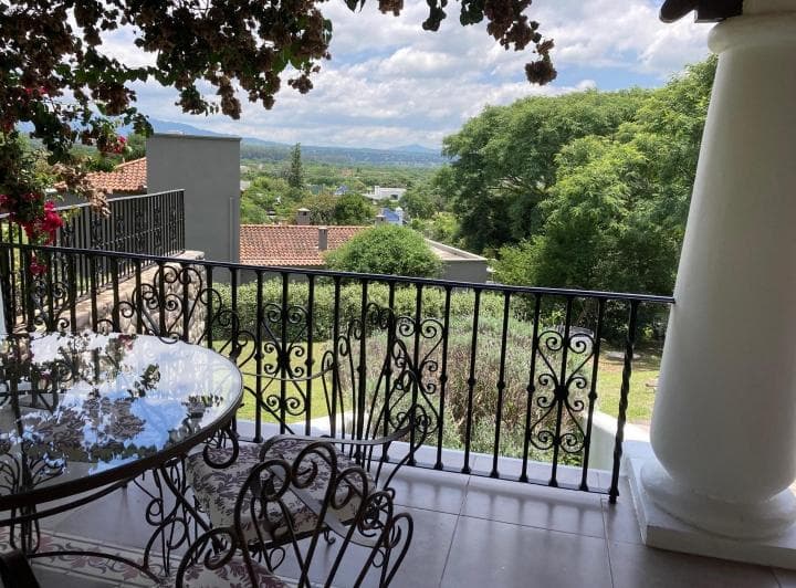 Exc. Casa Vta 4 Dor Gge/suite/pileta/asador/jard La Aguada - 2