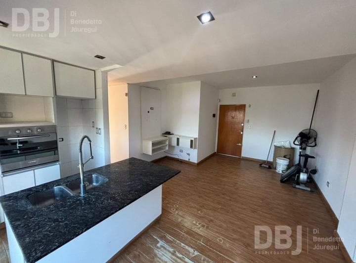 Venta Departamento 4 Ambientes en Villa Madero - 2