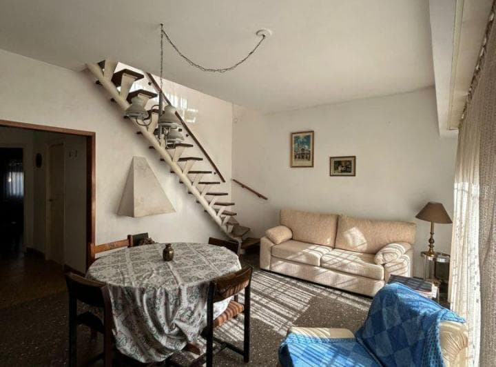 Excelente Casa de 5 Ambientes! - 5
