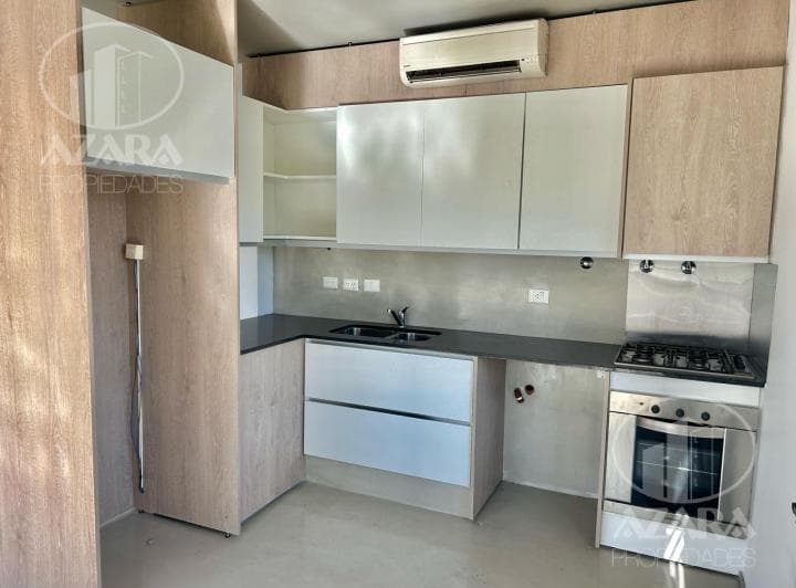 Departamento 2 Ambientes en Tres Niveles con Cochera en Olivos - 5