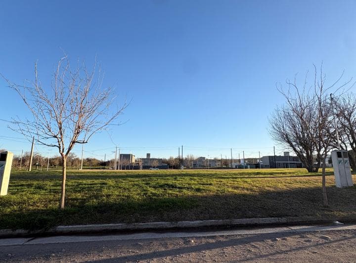 Oportunidad! Dueño Vende Terreno Lote en Barrio Tejas 4 - 2