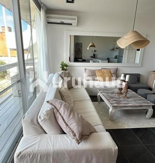 Venta Apartamento 2 Dorm. Manantiales - 2
