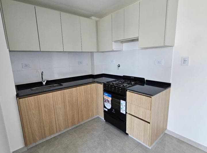 Departamento 2 Amb Frente a Estrenar. Venta. Ciudadela - 4