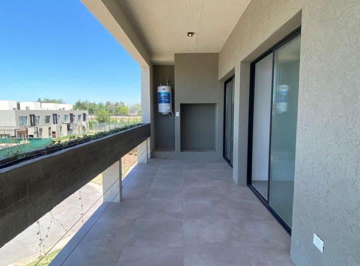 Departamento en Venta, 3 Ambientes, en Ituzaingó en Barrio Cerrado Amenities - 2