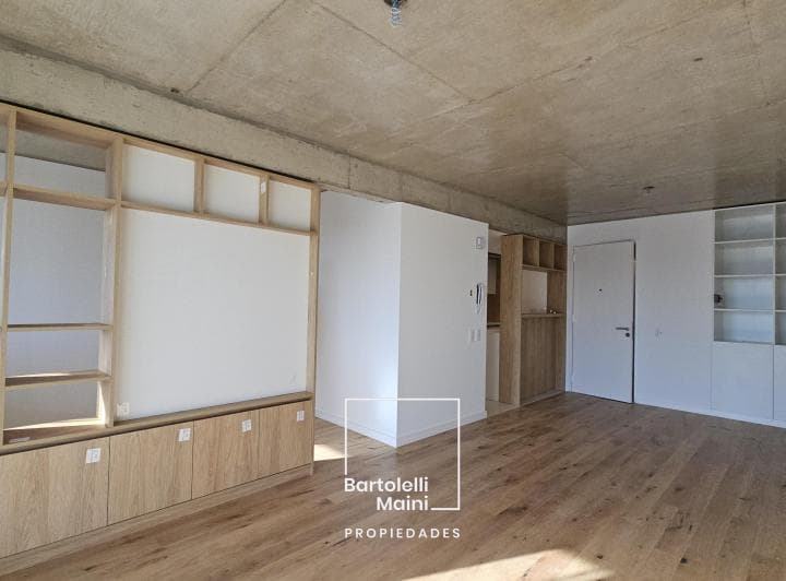 Venta | Piso Exclusivo 2 Dorm. + Comodín | San Juan 2487 - 4