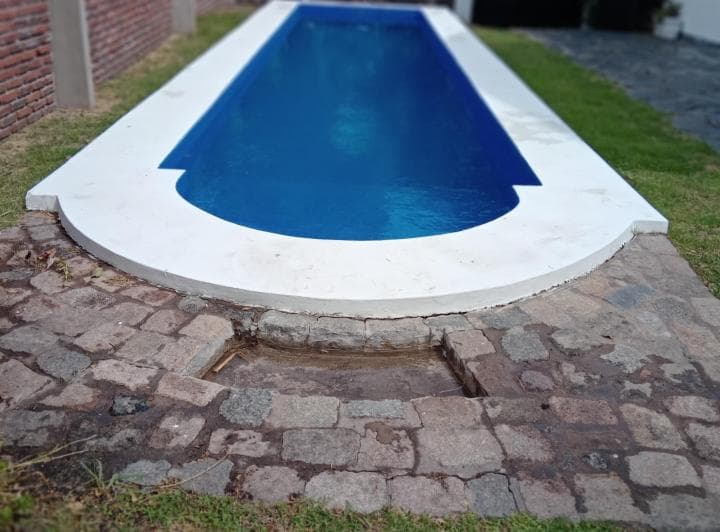 Casa Pileta Parrilla Wi Fi Cochera Jardin Patio 5 Dorm. 4 Baños - 2