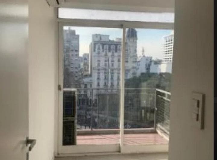 Departamento 3 Amb con Balcon Al Frente y Patio - 2