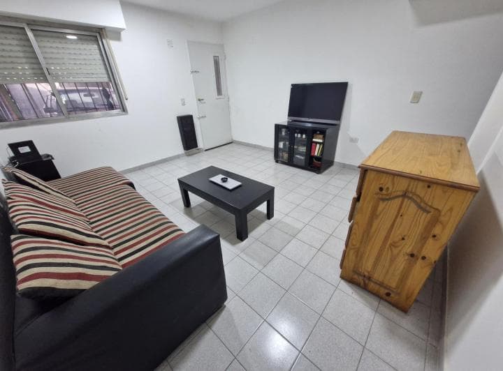 Venta Casa 3 Ambientes en Villa Luzuriaga con Patio - 4