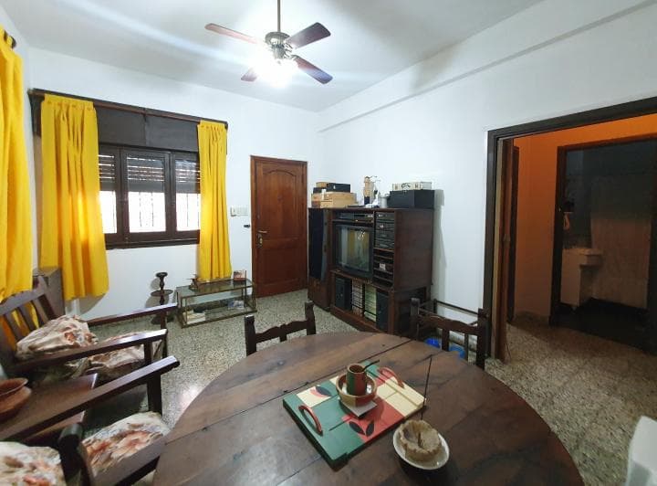 Venta Casa 3 Ambientes Sobre Dos Lotes en Quilmes - 4