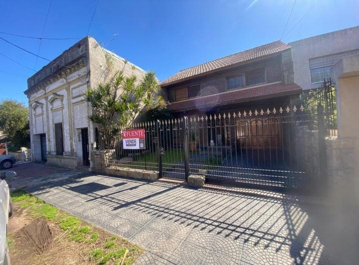 Chalet en Banfield Este en Venta - Banfield Este Talcahuano 666 - 2