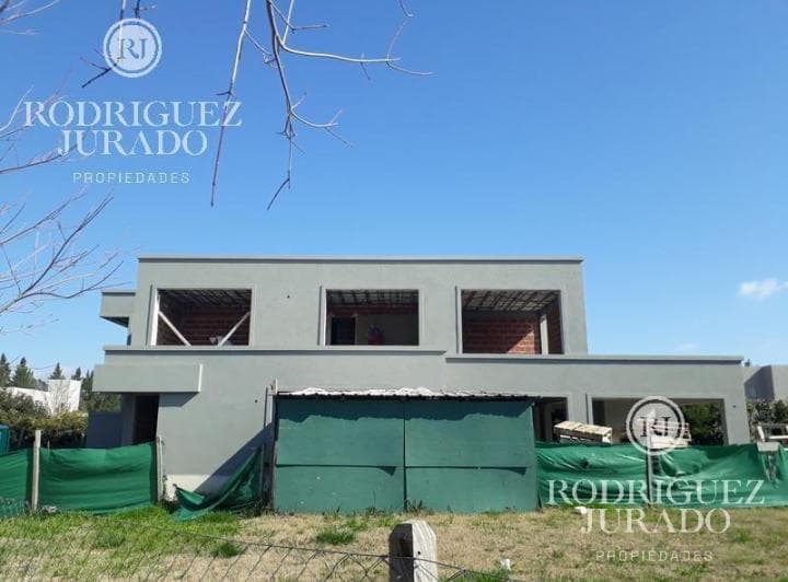 Excelente Casa Interna en Santa Catalina - Villanueva - 3