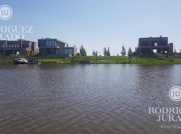 Lote Al Río en Venta El Naudir - 3