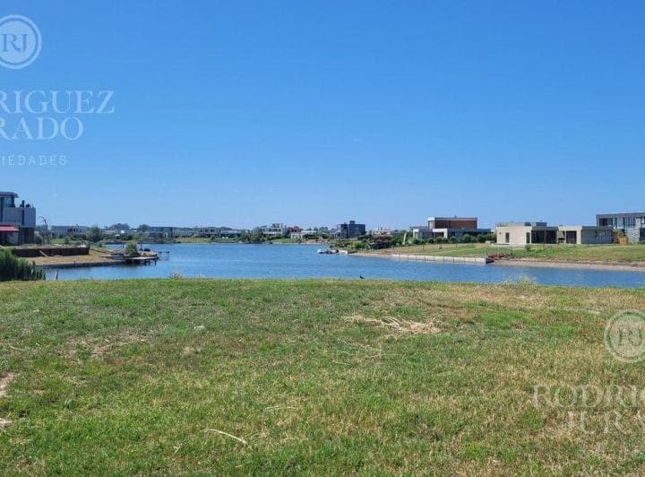 Lote. | Country San Sebastian Area 7 Lote Al 100 - 2